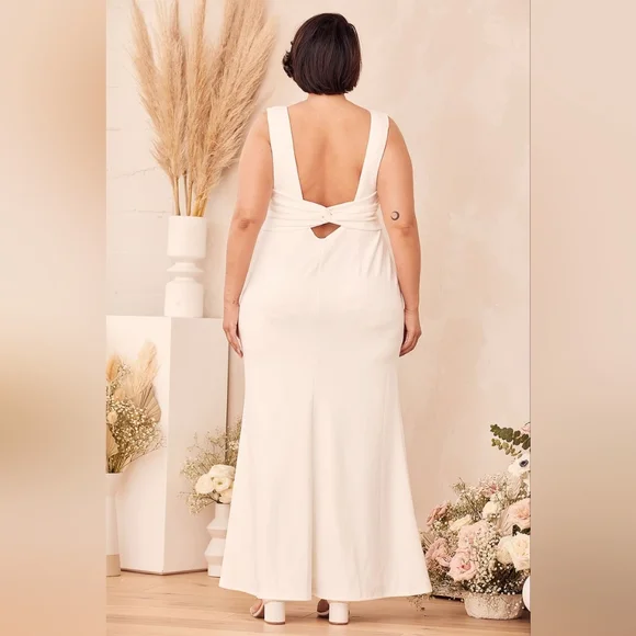 Love In Your Eyes Ivory Knotted Mermaid Maxi Dress - Picture 9 of 9